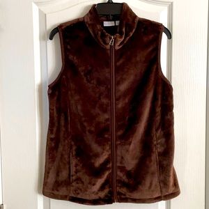 Kim Rogers Soft Cozy Brown Vest. NWT Size Small